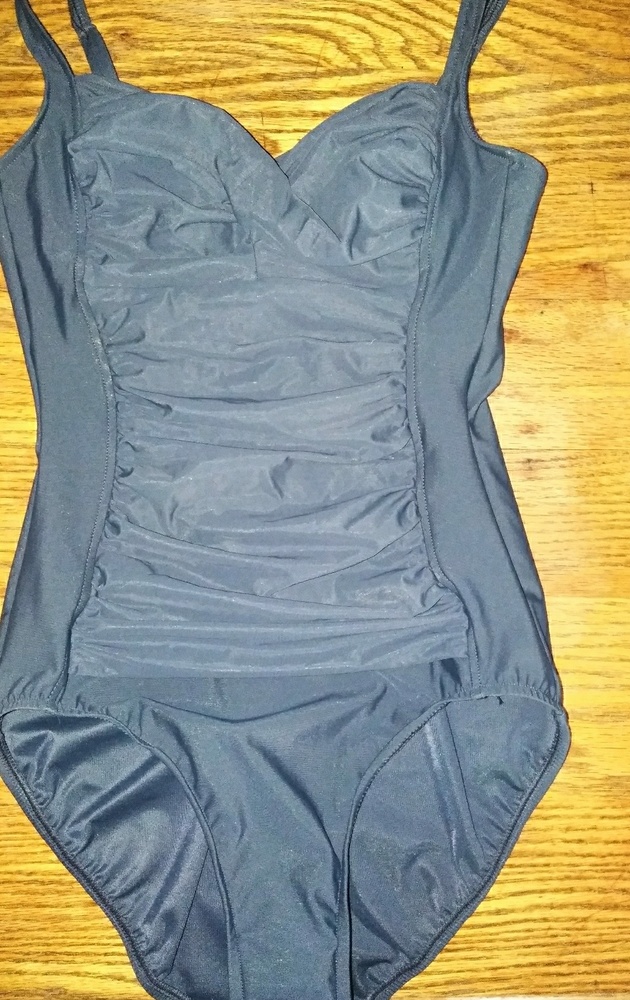 Miracle suit bathing suit NWOT